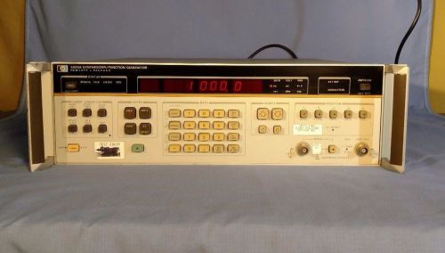 HP 3325A Synthesizer/ Function Generator, Options 001 and 002