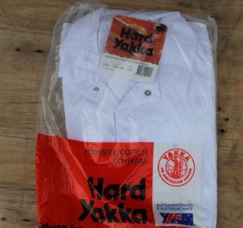 HARD YAKKA POLYESTER COTTON  OVERALLS,COVERALLS,SIZE:82R WHITE MADE IN AUSTRALIA