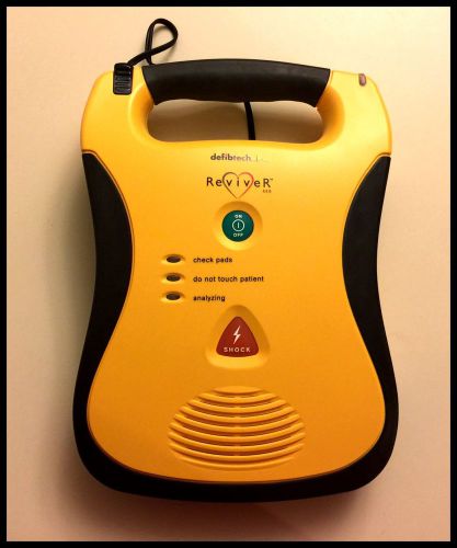 Difibtech Reviver AED DDU-100 with Wall Mount Case