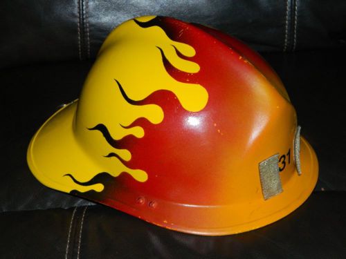 RARE Vintage Cairns &amp; Brothers 660C Metro Helmet Painted FLAMES WOW!!