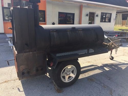 2011 Lang Model 84 Deluxe bbq smoker trailer with warmer box, Used offset smoker