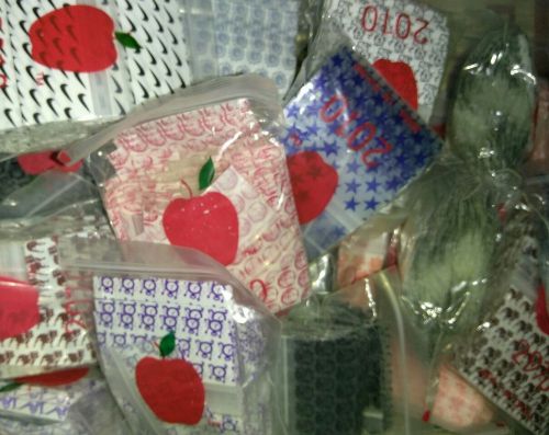 Apple Mini Zip lock 2010 2&#034;x1&#034; 100 pcs - Mix and Match -29 designs