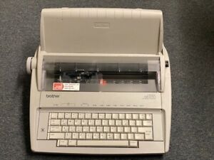 Brother GX6750 Typewriter Ivory Excellent Condition