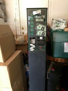 American Changer AC500 Change Machine w/CoinCo Bill Validator