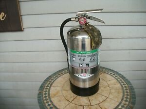 AMEREX B260 fire extinguisher