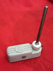 Brown &amp; Sharpe Miti-Mite Magnetic Machinist Toolmaker Indicator Holder Base