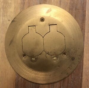Steel City Brass Outlet Cover Floor? outside? Excellent 5 5/8” Diameter