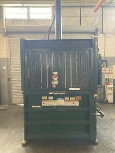 Wastequip Vertical Cardboard Baler CCR14967