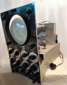Vintage DeVRY Technical Institute Oscilloscope Test Equipment DTI #1-15