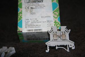 Phoenix Contact Feed-Through Terminal Blocks D-32825 300V 20A Opened Box of 39