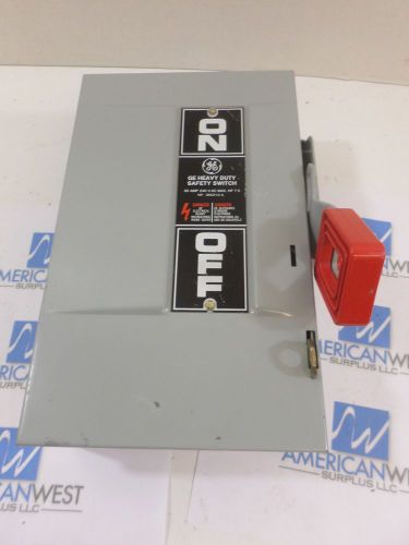 1 used ge safety swtich  th4321  30 amp 240 volt fusible indoor disconnect 7.5hp for sale