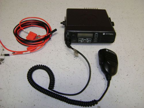 Motorola XPR 4550 UHF 40 watt Mototrbo 403-470 MHz 1000 channel with display