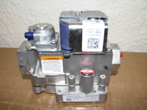 Honeywell gas valve vr9205r 2363 lennox part # 103016-01 for sale