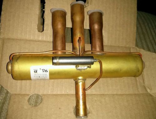 Reversing valve h.p. tube 1/2&#034; id suction 3/4&#034; id v6-412080-170 v6-2101 warranty for sale