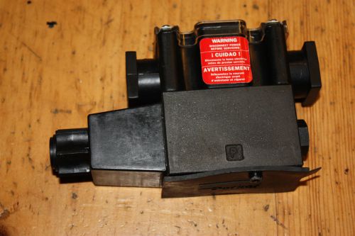 PARKER D1VW26BNYCF5 70 HYDRAULIC VALVE 5000PSI NEW Surface scuffs