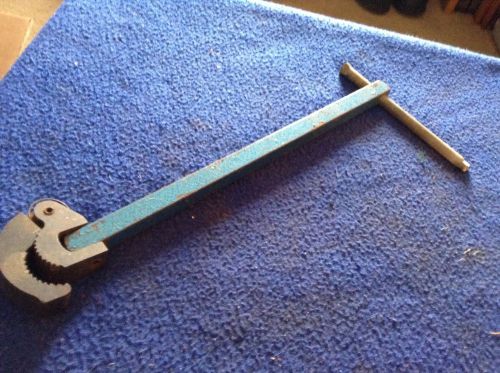 Plumbers 10&#034; faucet wrench