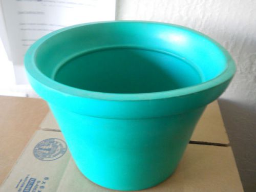 Iceware 4L Lab Laboratory Ice Bath Bucket 1/2 Price ( Kelly Green )