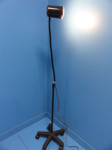 Midmark ritter 157 / 1228-3 halogen goose neck mobile exam light for sale