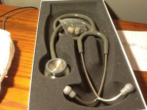 3M Littmann Classic II S.E Stethoscope,Black Color model: 2201