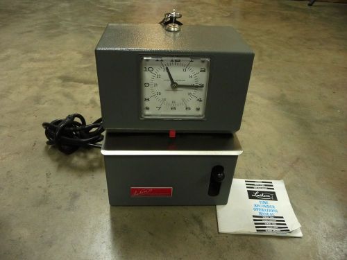 Lathem Heavy Duty 2121 Manual Analog Time Clock Recorder w/ Key