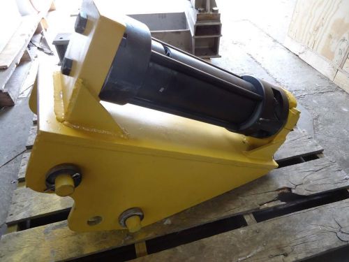 Boom Mounted Pneumatic Crust Breaker 7030 Foundry Breaker