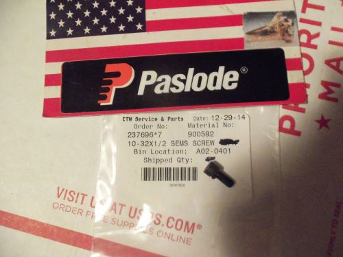 &#034;NEW&#034; Paslode  Part # 900592  S.H.C.S Sems 10-32x1/2