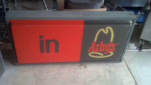 arbys entrance sign