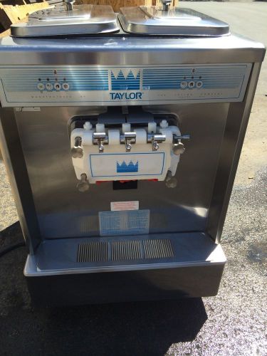 2008 Taylor 338 Soft Serve Ice Cream Frozen Yogurt Machine FULLY WORKING