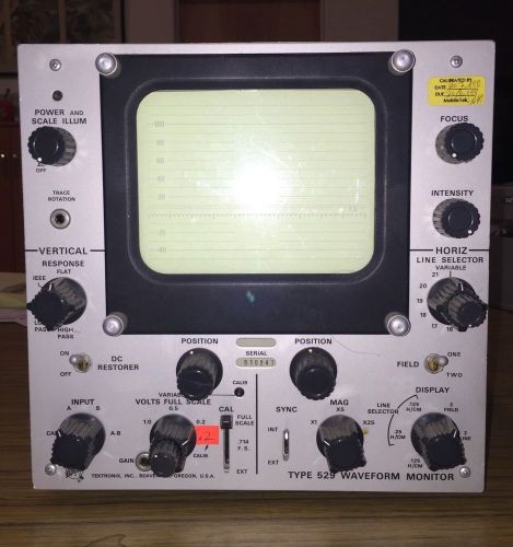 TEKTRONIX Type 529 Waveform Monitor