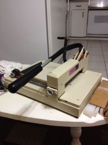 All purpose manual table top paper cutter for sale