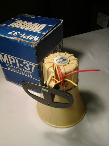Moose mri-37 self-contained siren/speaker in original box value for sale