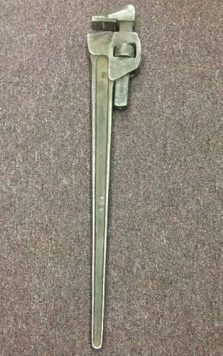 AMPCO W215 Heavy Duty Non Sparking Safety 38&#034; Pipe Wrench W 215