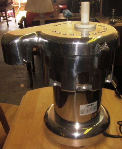 COMMERCIAL FRUIT AND VEGETABLE JUICER HEAVY DUTY WF-A2000