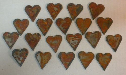 Lot of 20 Rusty Rough Hearts 1.5 in Metal Wall Art Stencil Ornament Craft Magnet