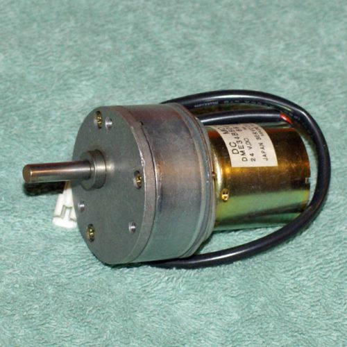 Servo Motor, DC Motor, DME34B50G72B, 24VDC, 69.4 RPM, DS; P/N:70700795, NEW