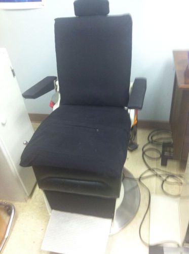 Woodlyn Ophthalmic Chair And Stand