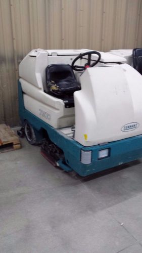 Tennat 7300 Ride On Scrubber Battery Powered Ride on Scrubber