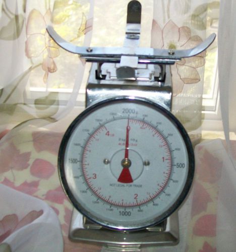 Scale weigh scale chrome and metal scale- postal scale- 4 lbs - kg - ounces