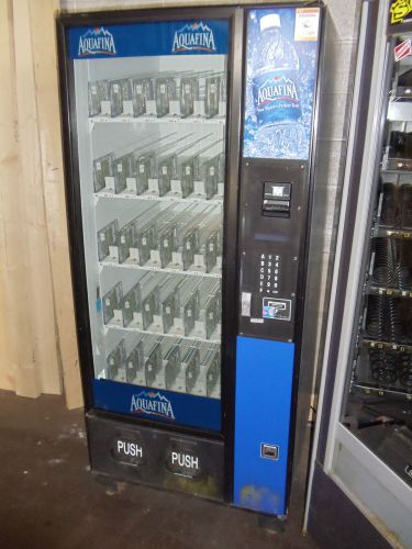 Dixie Narco 3561 Glass Front Vending Machine