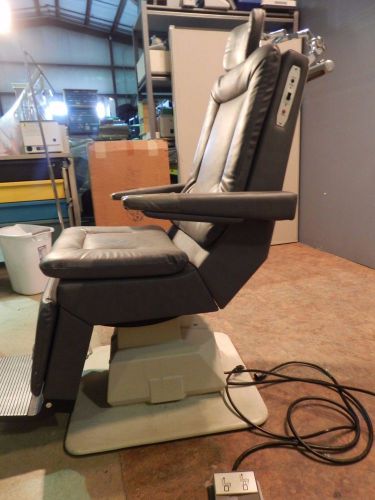 Reliance 920 L Power Exam Chair