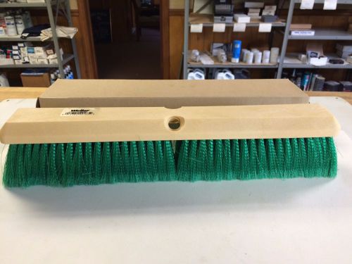 Weiler 42163  18&#034; Flagged Green Synthetic Fine Sweep Brush Only, Foam Block