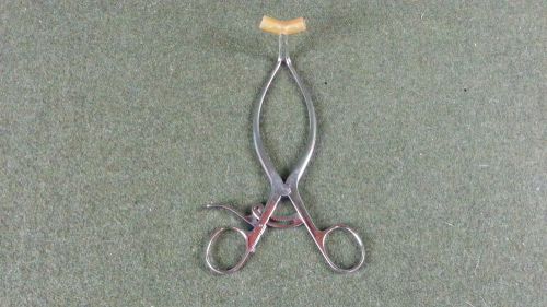 Aesculap gelpi retractor 6-1/2in self-retaining ring handles sharp prongs for sale