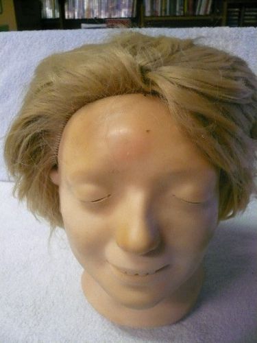 LAERDAL RESUSCI ANNE ADULT CPR TRAINING HEAD