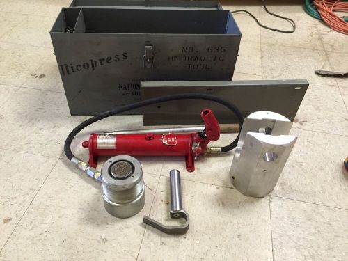 Nicopress 635 manual hydraulic tool  + case for sale