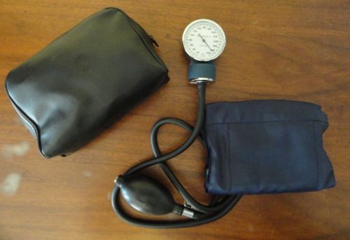 Certified blood pressure manual monitor aneroid sphygmomanometer for sale