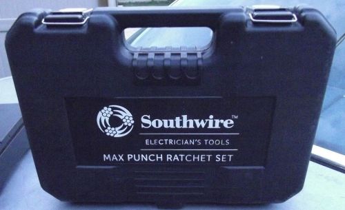 NEVER USED DISPLAY MODEL SOUTHWIRE MAX PUNCH RATCHET KNOCKOUT SET