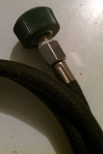 Hose, o2 medical,1/4&#034;, w/ diss fem hexag nut&amp;diss frm handtight 4 ft black used for sale