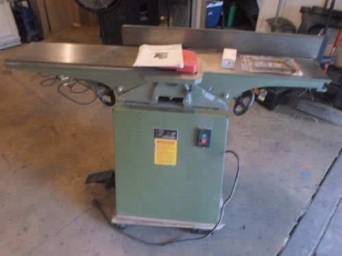 Warrior  8 Inch Jointer Planer 2HP motor, xlnt cond.. many extras, w/ manual