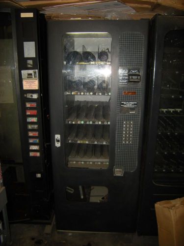 USI Snack Vending Machine
