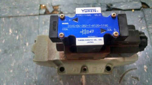 YUKEN DIRECTIONAL DSHG-04-2BV2-T-A120-5190